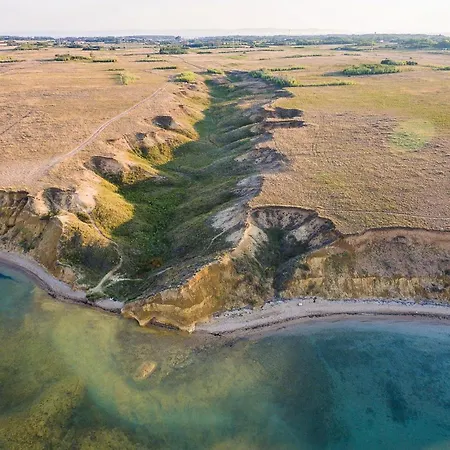 Two-bedroom In Privlaka Nin